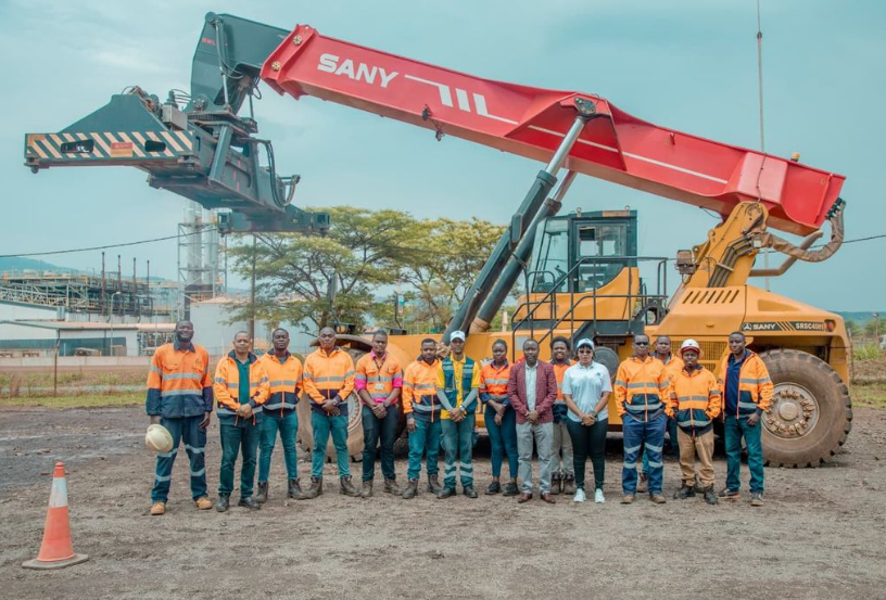 Mafunzo ya waendesha mtambo wa reachstacker katika mgodi wa dhahabu wa Geita, Geita Gold Mine